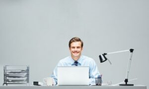 "Devenez un expert des différents statuts des factures!" (Chorus Pro)