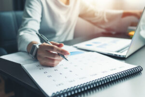 Vigilance sur le timing en cas de réception « sous réserve ».