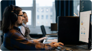 Nos équipes créent des interfaces fluides et efficaces, visant à améliorer la productivité et faciliter l’utilisation de nos solutions dès leur première utilisation.