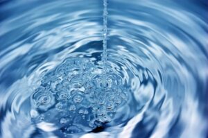 Tendances et perspectives du marché de la Délégation de Service Public (DSP) dans les secteurs de l'eau et de l'assainissement.